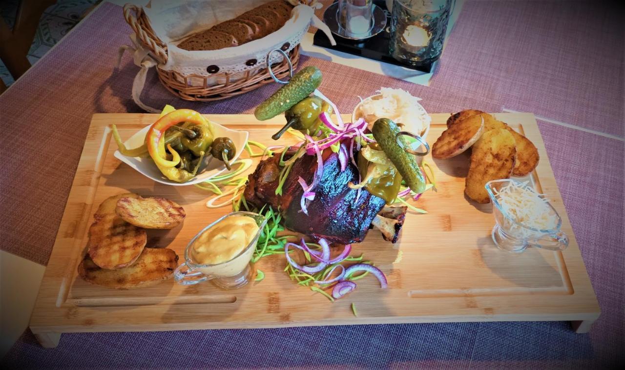 Pension Marienhof Hermagor-Pressegger See Dış mekan fotoğraf