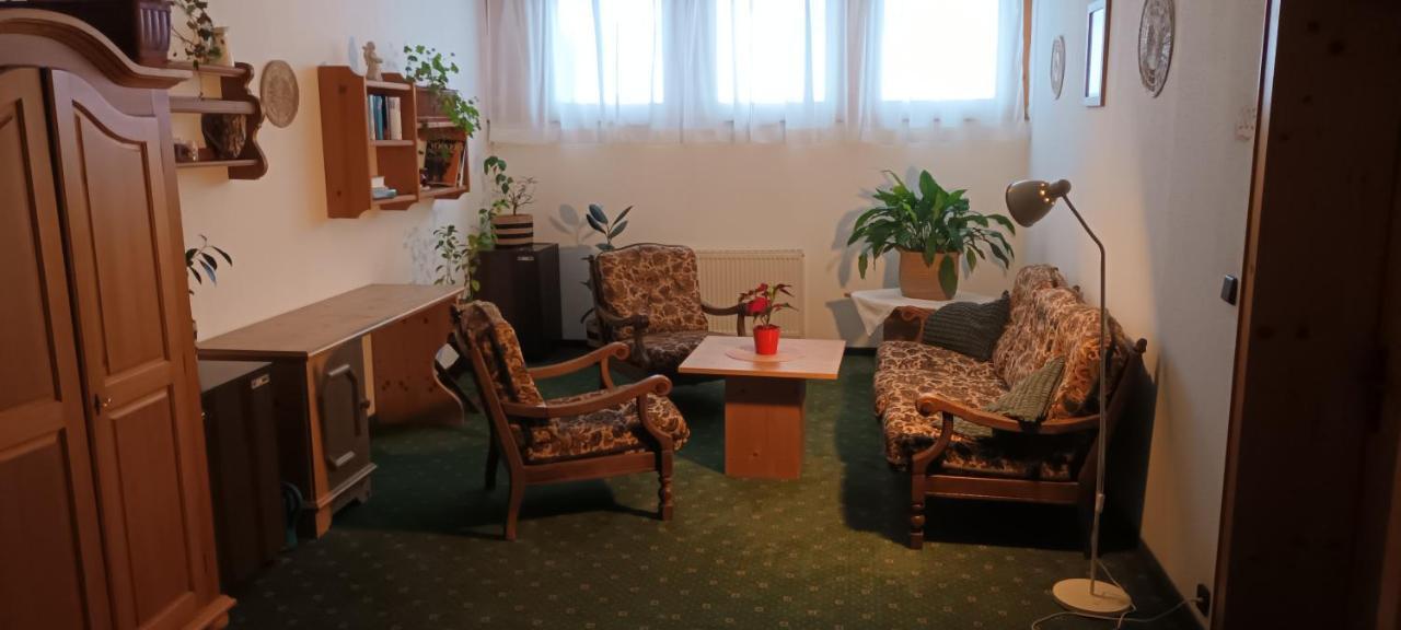 Pension Marienhof Hermagor-Pressegger See Dış mekan fotoğraf